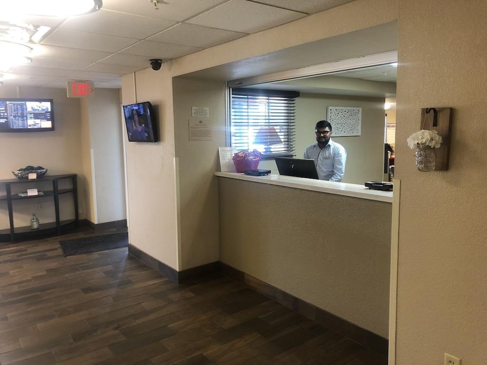 Sonesta Simply Suites Chicago O'Hare Airport Schiller Park Exterior photo