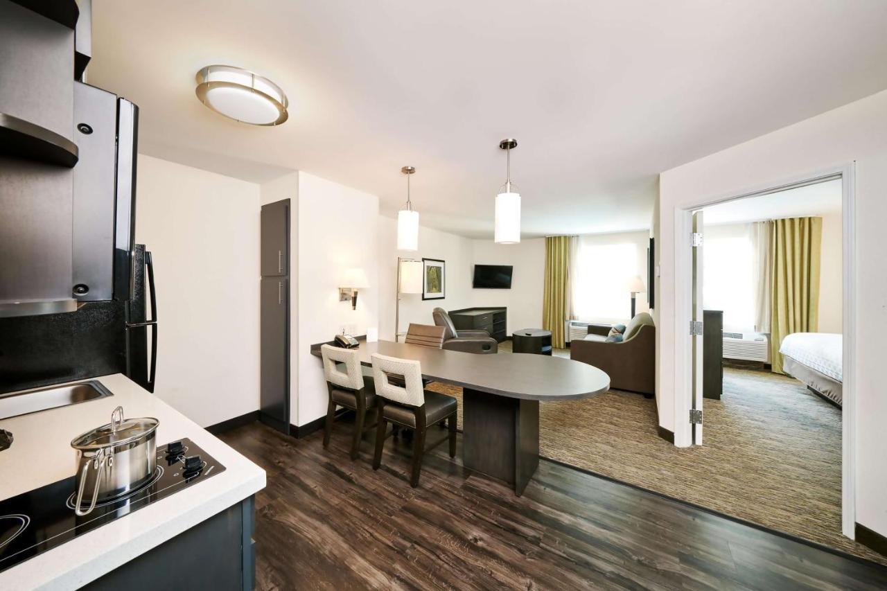 Sonesta Simply Suites Chicago O'Hare Airport Schiller Park Exterior photo